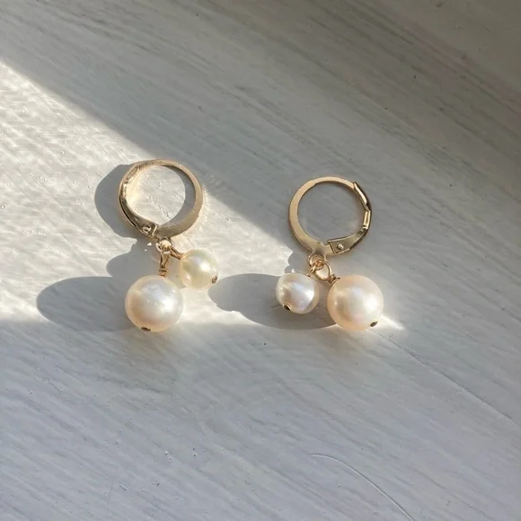 Pearl earrings- Fresh water pearls - Picture 4 of 5
